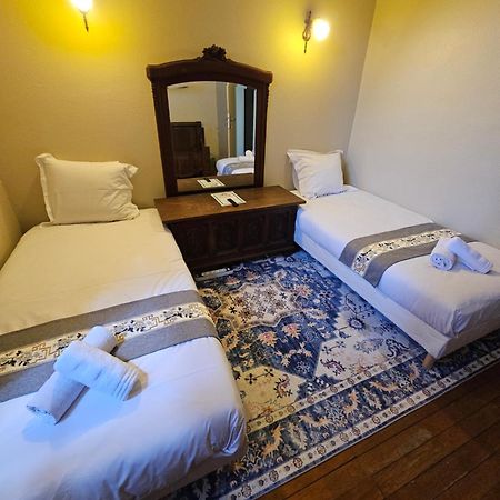 Chambre D'Hote Maison Vaquier 3 Yenne エクステリア 写真